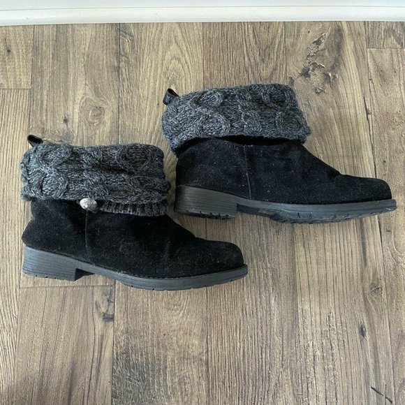 MUK LUKS Patrice Black Suede Ankle Booties Boots